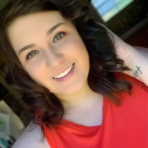 Meet your Posher, Krista